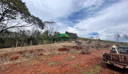 Terreno à venda em Padre Viegas, Mariana  por R$ 220.000