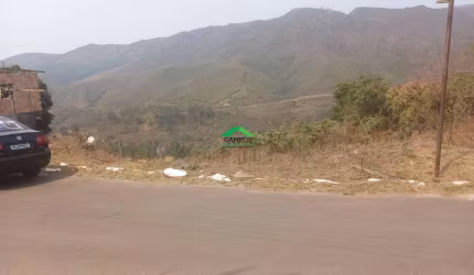Terreno à venda na Liberdade, Mariana  por R$ 115.000