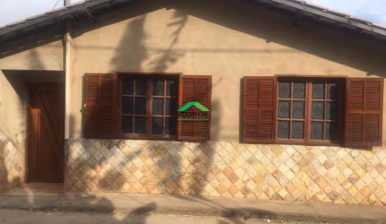 Casa com 3 quartos à venda no São Francisco, Cachoeira Do Campo  por R$ 350.000