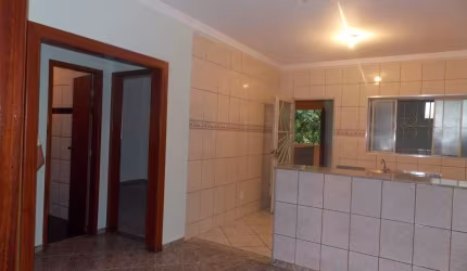 Casa com 2 quartos para alugar na Marília Dirceu, Mariana  por R$ 3.300
