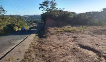 Terreno à venda no Tombadouro, Cachoeira Do Campo  por R$ 180.000