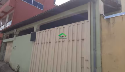Casa com 6 quartos à venda no Jardim Santana, Mariana  por R$ 960.000