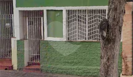 Casa com 2 quartos à venda em Centro - SP