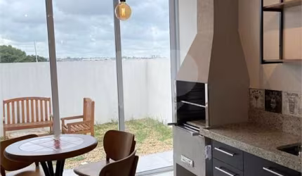 Condomínio com 3 quartos à venda em Jardim Sontag - SP