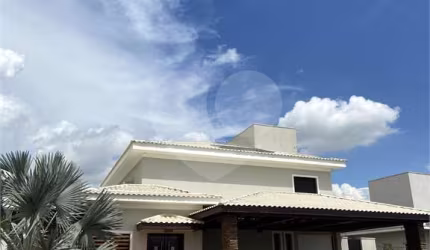 Condomínio com 6 quartos à venda em Itapecerica - SP