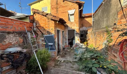 Casa com 1 quartos à venda em Centro - SP