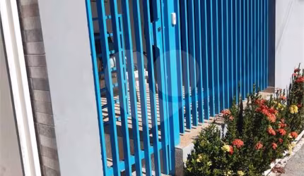 Prédio inteiro à venda em Centro - SP