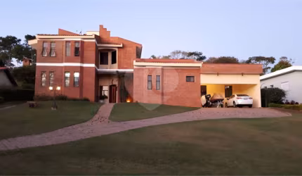 Condomínio com 4 quartos à venda em Jardim Santa Cruz - SP