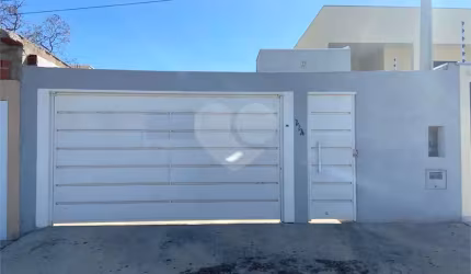 Casa com 2 quartos à venda em Residencial Vila Martins - SP