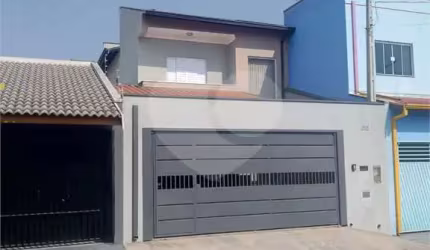Sobrado com 3 quartos à venda em Jardim Panorama - SP