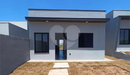 Casa com 2 quartos à venda em Jardim Das Araras - SP