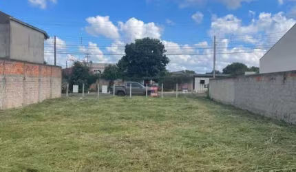 Terreno à venda em Uvaranas
