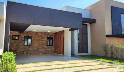 Casa à venda em Oficinas