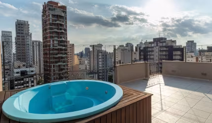 Cobertura para venda com 3 quartos, sendo 1 suíte, 218m²
