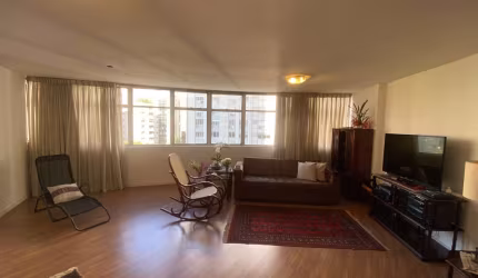 Apartamento tipo para venda com 3 quartos, sendo 1 suíte, 178m²