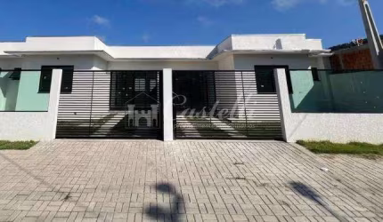 Casa para à venda, no Bairro Tabuleiro, em MATINHOS - PR