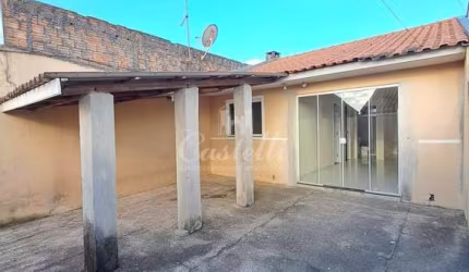 Uma residência em alvenaria com área construída de aprox. 65,00 m  Localizada na