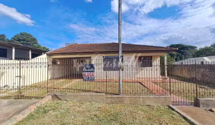 Casa para à venda, no Bairro Uvaranas, PONTA GROSSA - PR