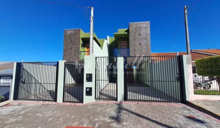 Sobrado para à venda, no Bairro Contorno, em  PONTA GROSSA - PR