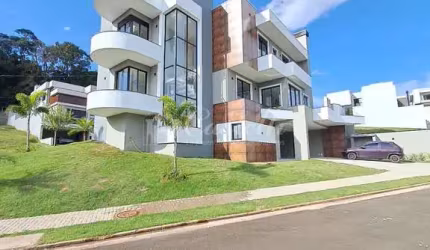 Casa à venda no Condomínio Vale dos Vinhedos em PONTA GROSSA - PR