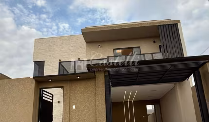 Sobrado à venda, no Bairro  Uvaranas, PONTA GROSSA - PR
