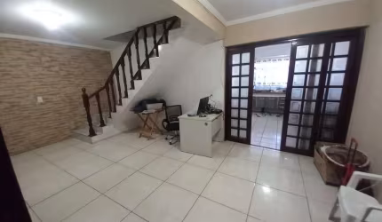Sobrado com 2 dormitórios à venda, 253 m² por R$ 320.000,00 - Jardim Bom Recanto - Mauá/SP