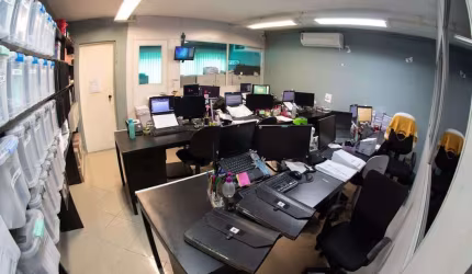 Sala Comercial à venda, Vila Bocaina, Mauá - SA0052.