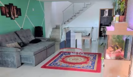 Sobrado com 3 dormitórios à venda, 170 m² por R$ 560.000 - Parque Itrapoã - Mauá/SP