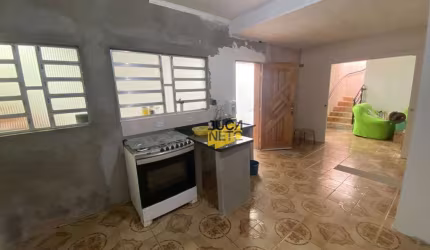 Casa com 3 dormitórios à venda, 222 m² por R$ 470.000 - Parque das Américas - Mauá/SP