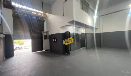 Galpão para alugar, 313 m² por R$ 8.000,00/mês - Vila Carlina - Mauá/SP