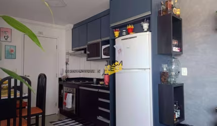 Apartamento com 2 dormitórios à venda, 52 m² por R$ 300.000 - Parque São Vicente - Mauá/SP
