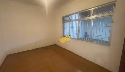 Casa com 3 dormitórios para alugar, 192 m² por R$ 5.150,00/mês - Vila Bocaina - Mauá/SP