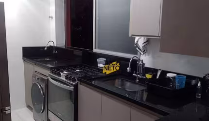 Apartamento com 2 dormitórios à venda, 54 m² por R$ 260.000,00 - Parque São Vicente - Mauá/SP