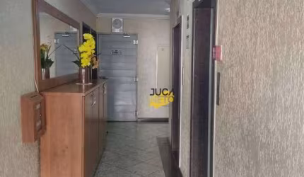 Apartamento com 2 dormitórios à venda, 59 m² por R$ 286.500 - Jardim do Estádio - Santo André/SP