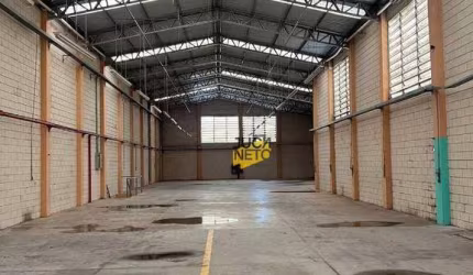 Galpão para alugar, 1700 m² por R$ 45.000,00 - Vila Assis Brasil - Mauá/SP