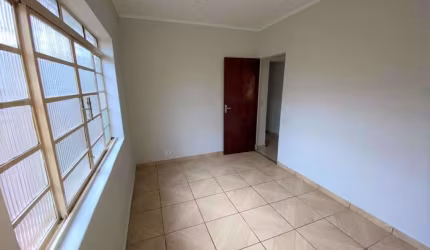 Casa com 3 dormitórios para alugar, 120 m² por R$ 1.920,00 - Jardim São Judas - Mauá/SP