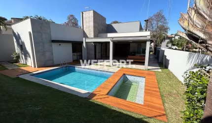 Casa em condomínio fechado com 3 quartos para alugar na Carlota Ilnicki, 277, Conjunto Residencial Vivendas do Arvoredo, Londrina por R$ 19.000