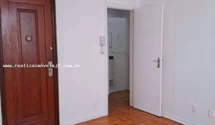 Apartamento para Venda em Juiz de Fora, Centro, 3 dormitórios, 2 banheiros