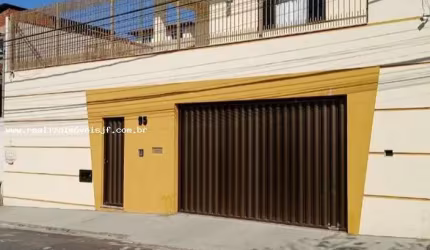 Casa para Venda em Juiz de Fora, São Pedro, 3 dormitórios, 1 suíte, 2 banheiros, 3 vagas