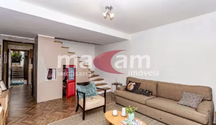 CASA IMPECÁVEL A VENDA!