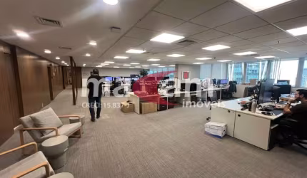 CONJUNTO COMERCIAL LINDISSÍMO NA FARIA LIMA