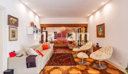 Casa ao lado do Pacaembu