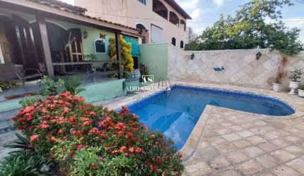 Casa à venda em São Gonçalo, Centro, com 3 quartos, 120m²
