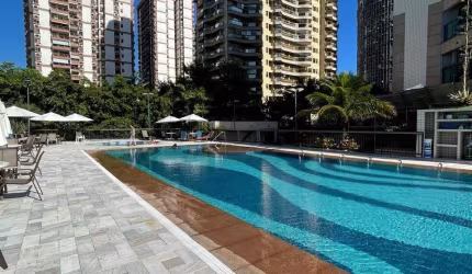 Apartamento de 4 suítes na orla da Barra da Tijuca.