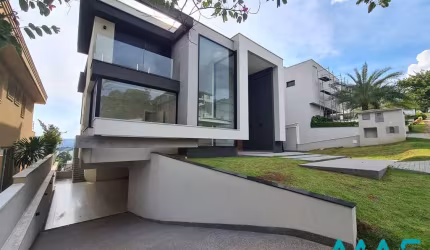 Tambore 10 - Casa Nova - Vista Maravilhosa!