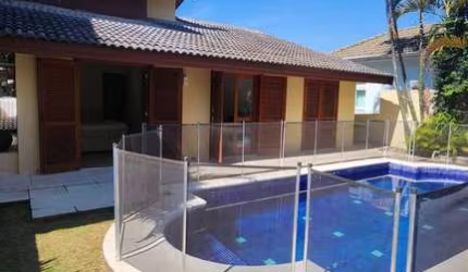 Casa em Alphaville - Só R$1.990.000,00!!!