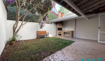 Oportunidade! - Casa no Residencial Scenic em Alphaville!