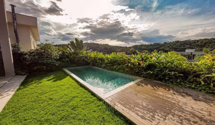Itahyê - Casa Moderna com Vista Livre!