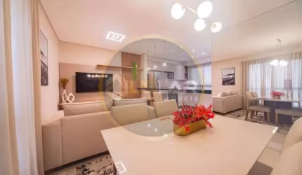 Casa com 2 suítes em Villaggio no Boqueirão/Santos