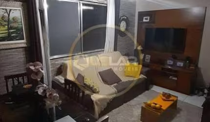 Apartamento dois dormitórios em São Vicente